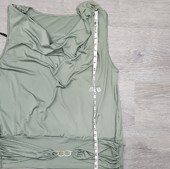 Floral Wide-Leg Pants & Sage Green Sleeveless Top 2x Set w/ Pink Bebe Purse - Picture 5 of 10